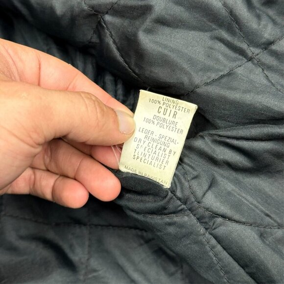 Classic Black Leather Bomber Jacket - Picture 11 of 11